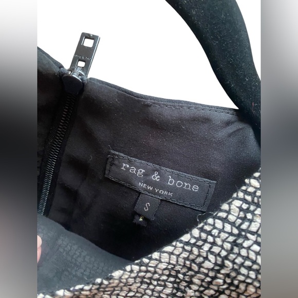 Rag & Bone Top High Front Low Back Black With Textured Fabric S - Picture 4 of 8